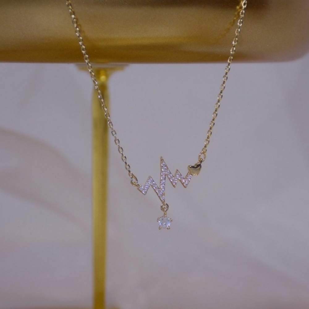 New 14K Gold Diamond 💎 Heartbeat Necklace - Picture 6 of 10